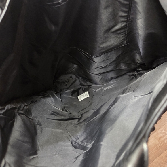 Victoria's Secret Black Fringe Tote Bag - Picture 4 of 5